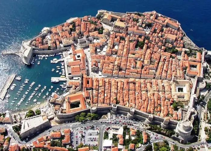 Cozy With Street View