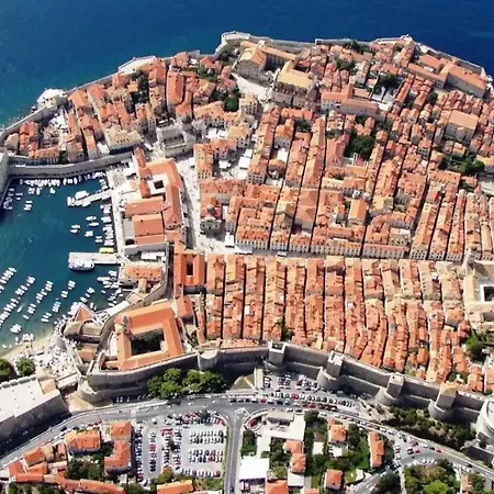 Cozy With Street View