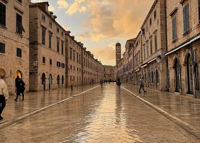 Cozy With Street View Apartamento